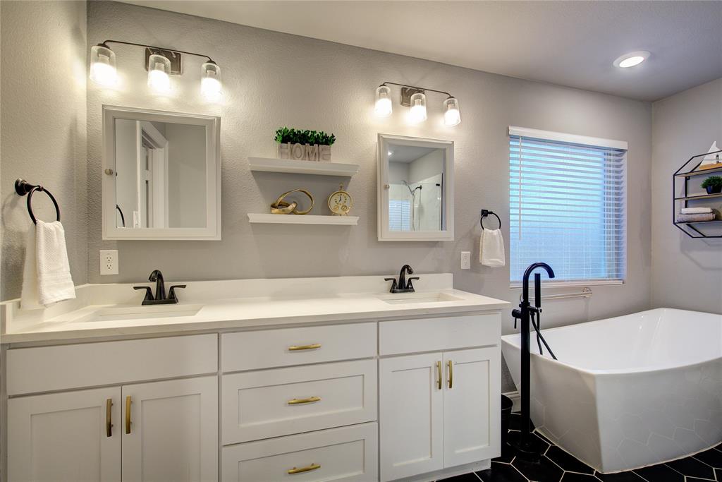 Waters Edge - Residential