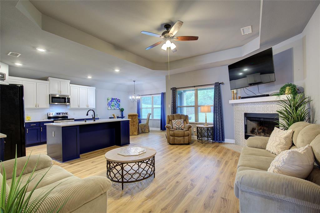Waters Edge - Residential