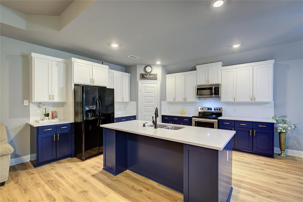 Waters Edge - Residential