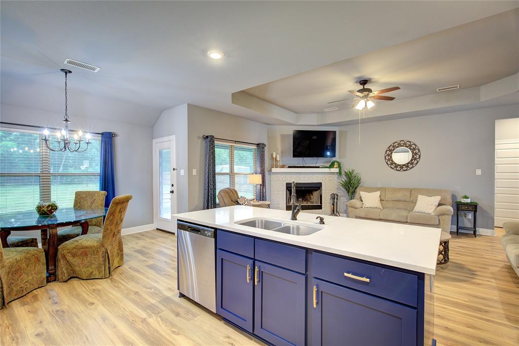 Waters Edge - Residential