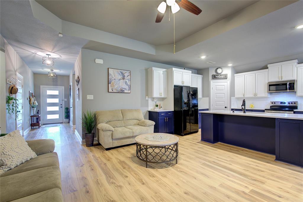Waters Edge - Residential
