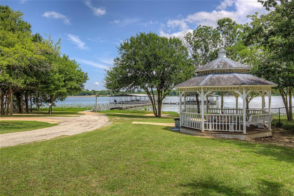 Waters Edge - Residential