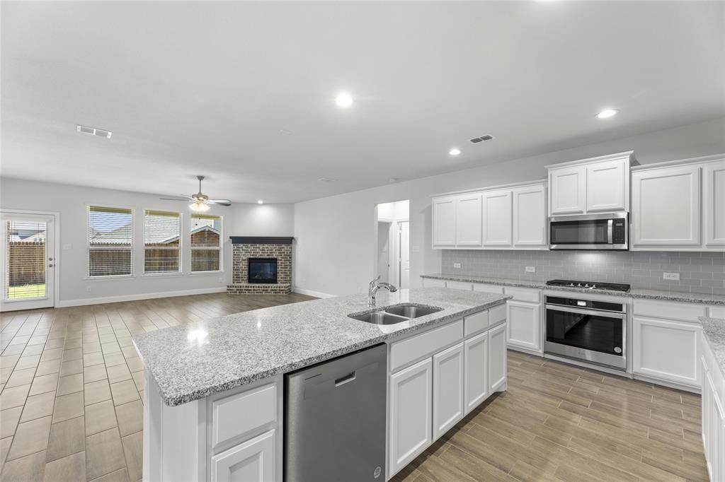 Fox Hollow - Residential