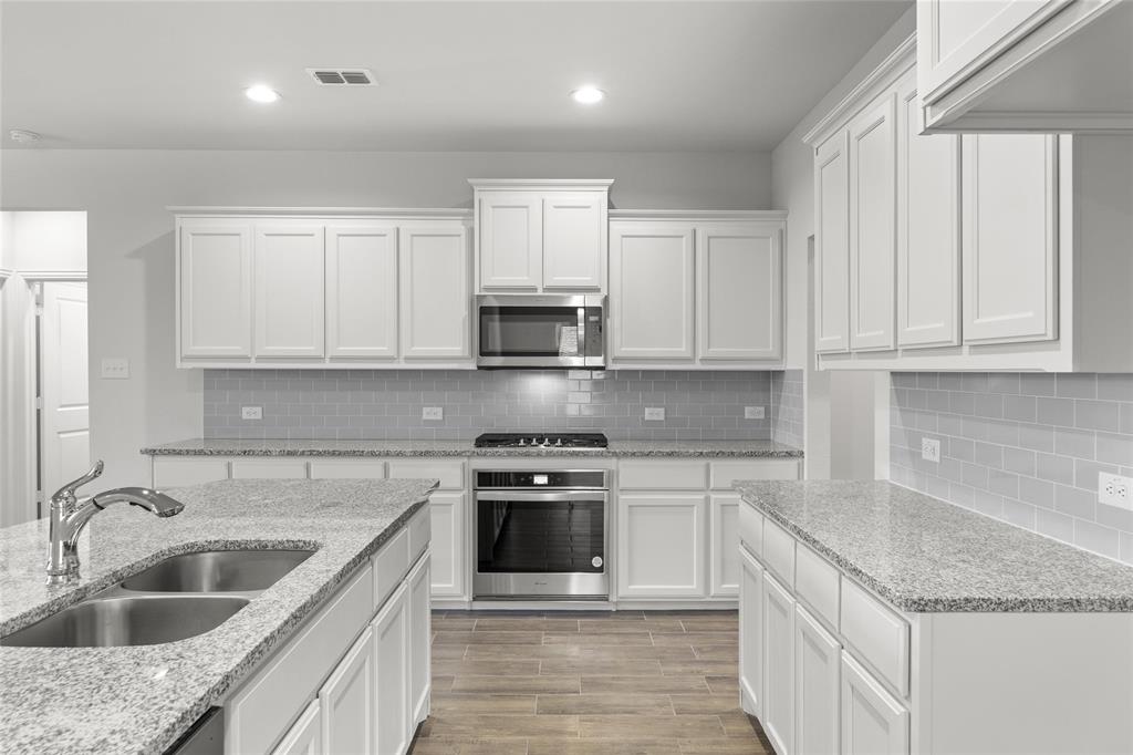 Fox Hollow - Residential