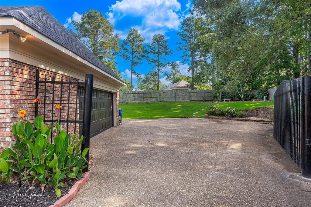 Southern Trace - Residential