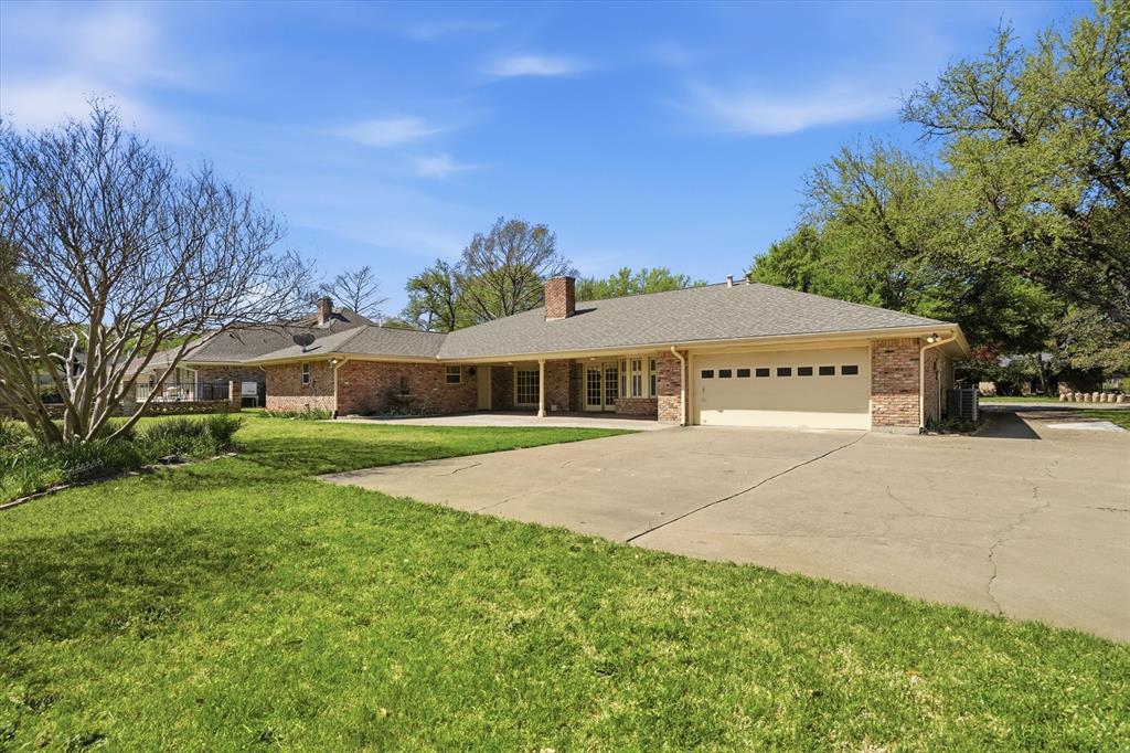 Ridglea Country Club Estate - Residential