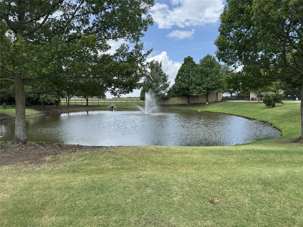Great location within the community. Visit the lot to see for yourself.