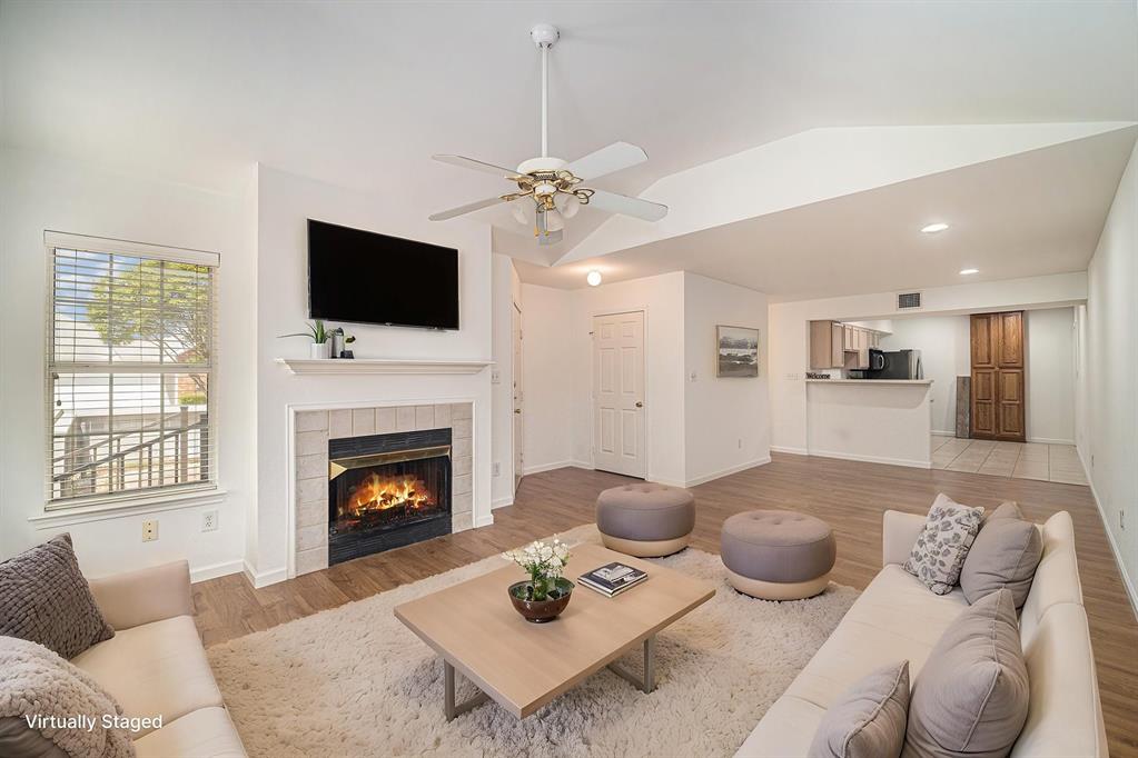 Villas on the Bluff - Residential