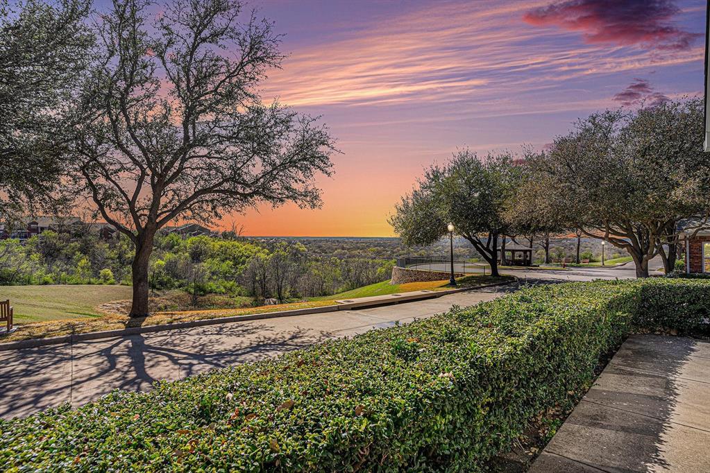 Villas on the Bluff - Residential