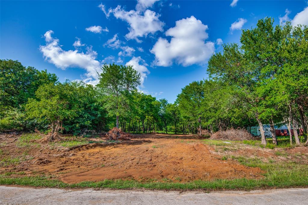 Emerald Sound At Lake Lewisvil - Land