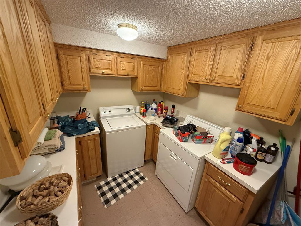 J P Simpson Surv Abst # 1018 - Commercial Sale