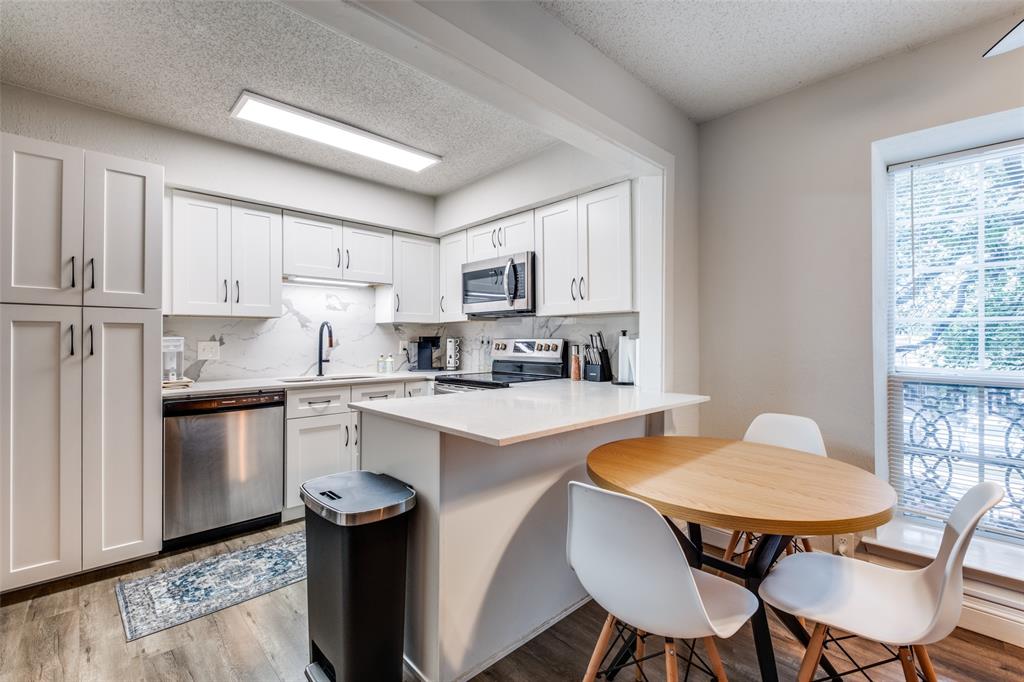 Greenbrier Place Condos - Residential