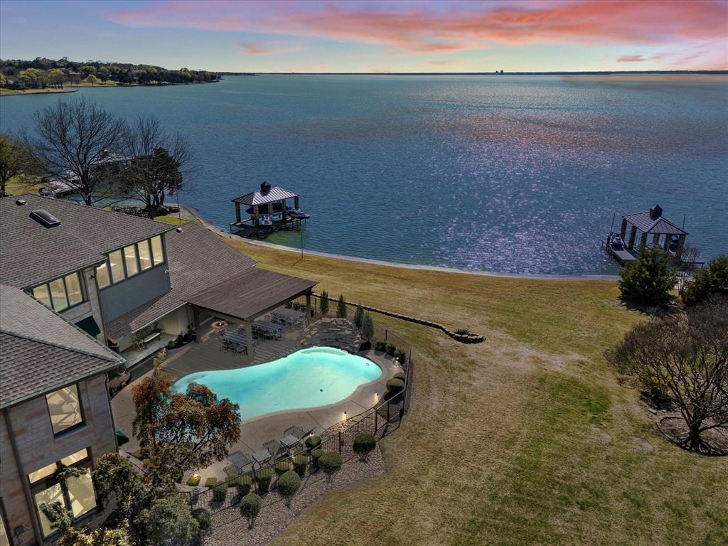 Windward Slope - Residential