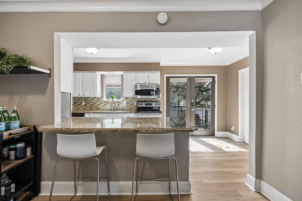 Paradiso Condominiums Ph 2 - Residential
