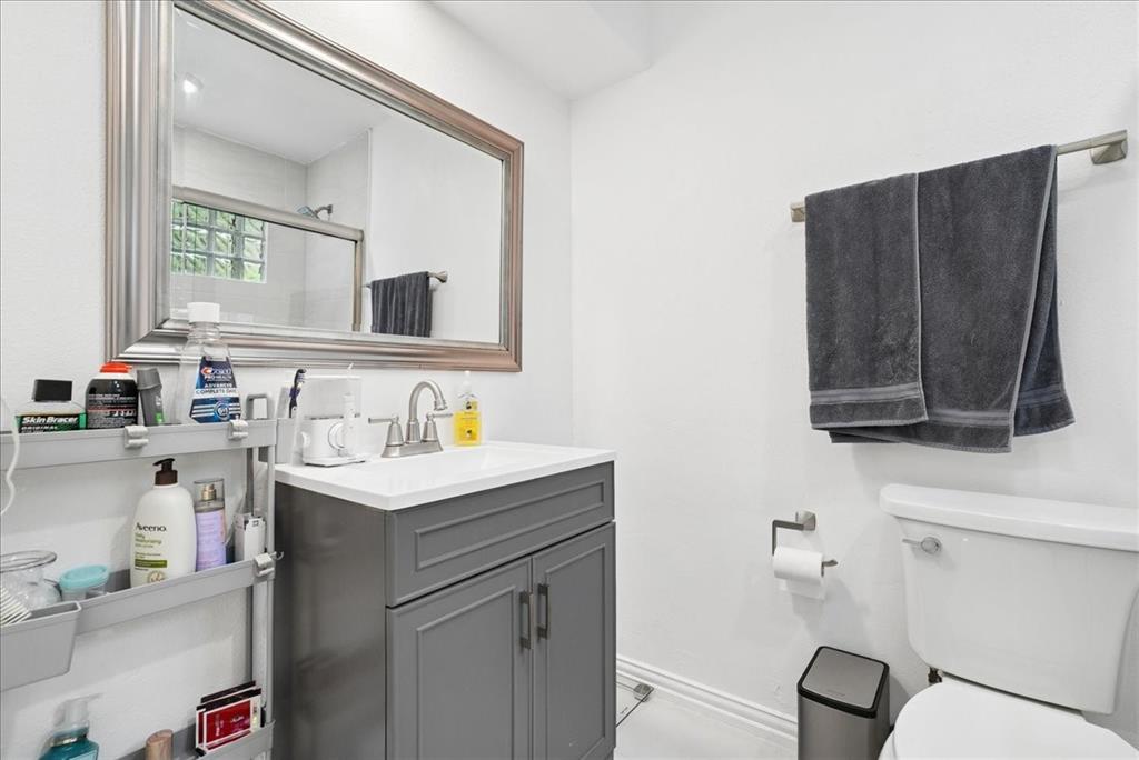 Dutch Creek Condos - Residential