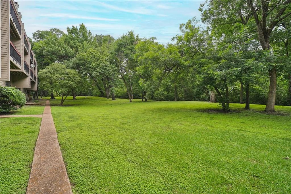 Dutch Creek Condos - Residential
