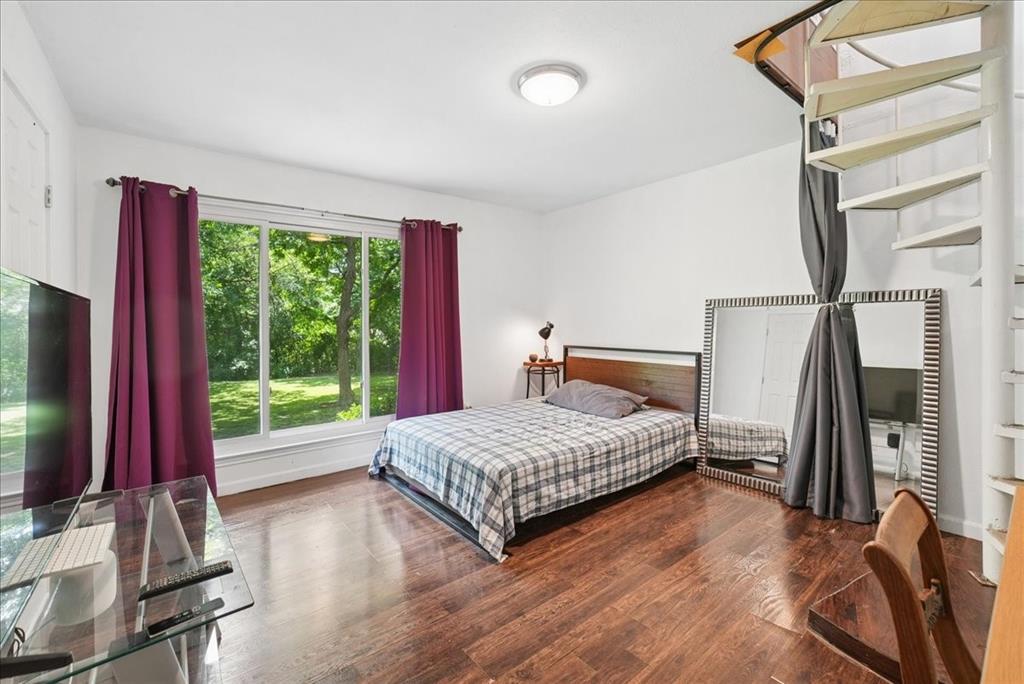 Dutch Creek Condos - Residential