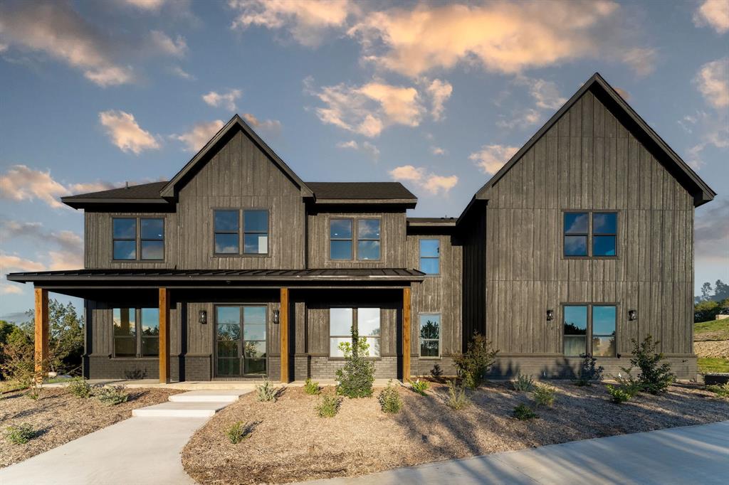 Modern farmhouse sitting on 2 acres in the gorgeous Haydon Creek neighborhood. This new build comes with it all! 4 Beds, 4.1 baths, 2 offices and a oversized media room with a kitchenette. Enjoy the tranquility of the country while still having quick access to the city of Weatherford and Fort worth. The back yard is an entertainers dream! Enjoy the pool, oversized spa and out door kitchen to make all the memories. So many unique features that you will have to take a look at the home yourself.
