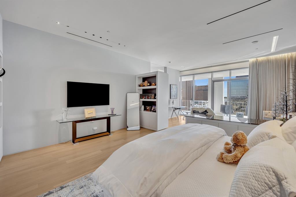 One Arts Plaza Condos - Residential