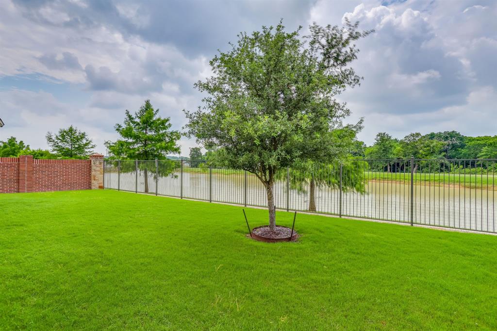 Willow Crk Xing - Residential