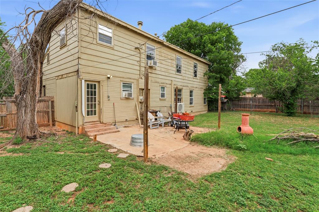 Elmwood West - Residential