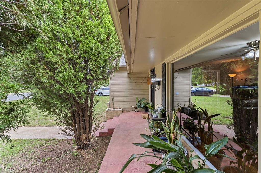 Elmwood West - Residential