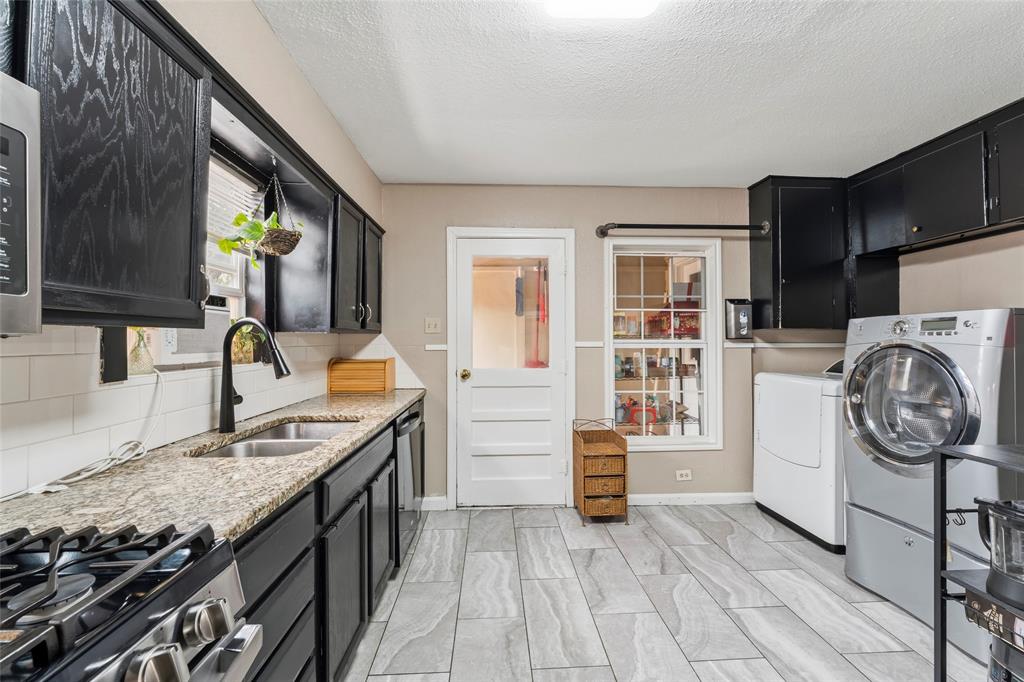 Elmwood West - Residential