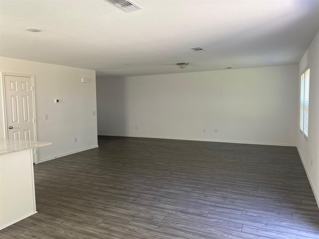 Lake Meadow Ph 1 - Residential Lease