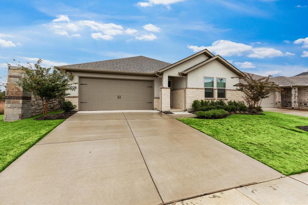Ridge Northlake Ph 1 - Residential