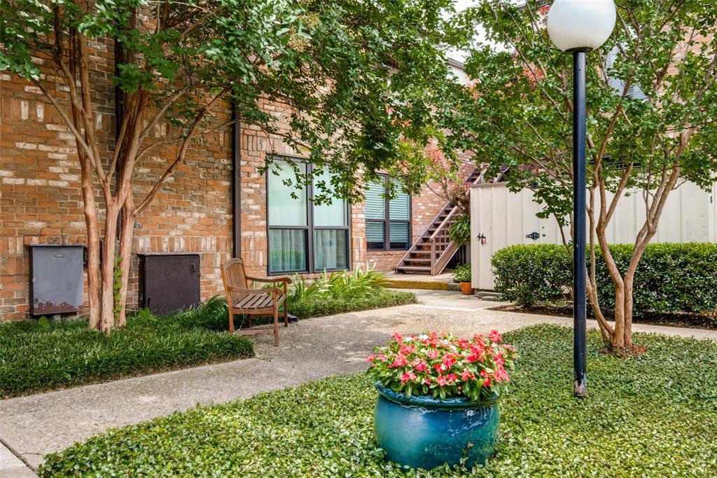 Danbury Condo - Residential
