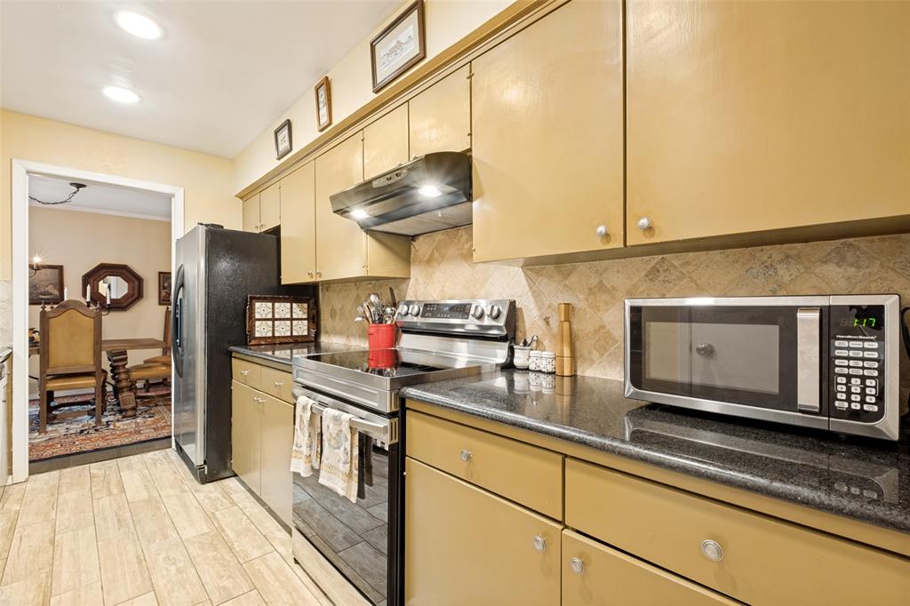 Danbury Condo - Residential