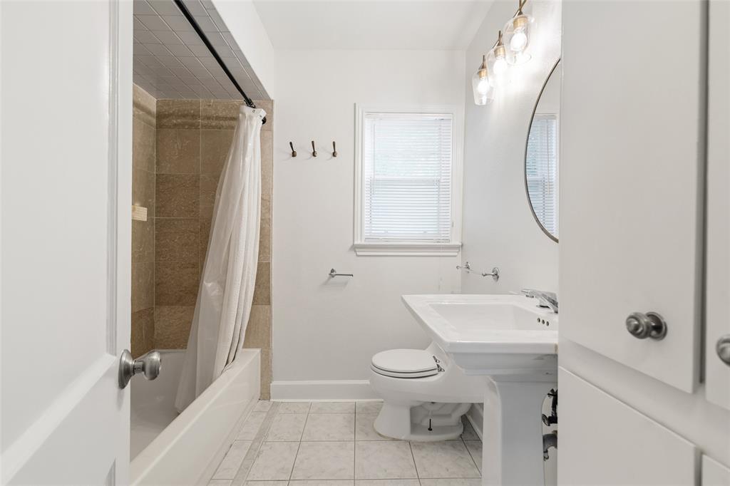 Bordeaux Village Condominum - Residential