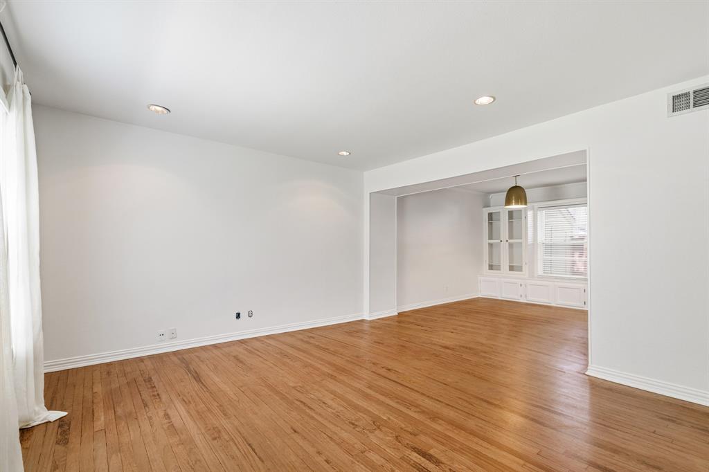 Bordeaux Village Condominum - Residential