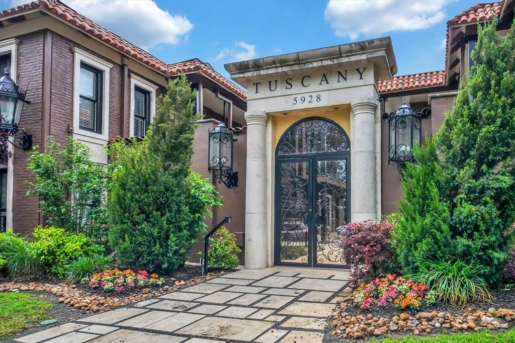 THE TUSCANY CONDOS - Residential