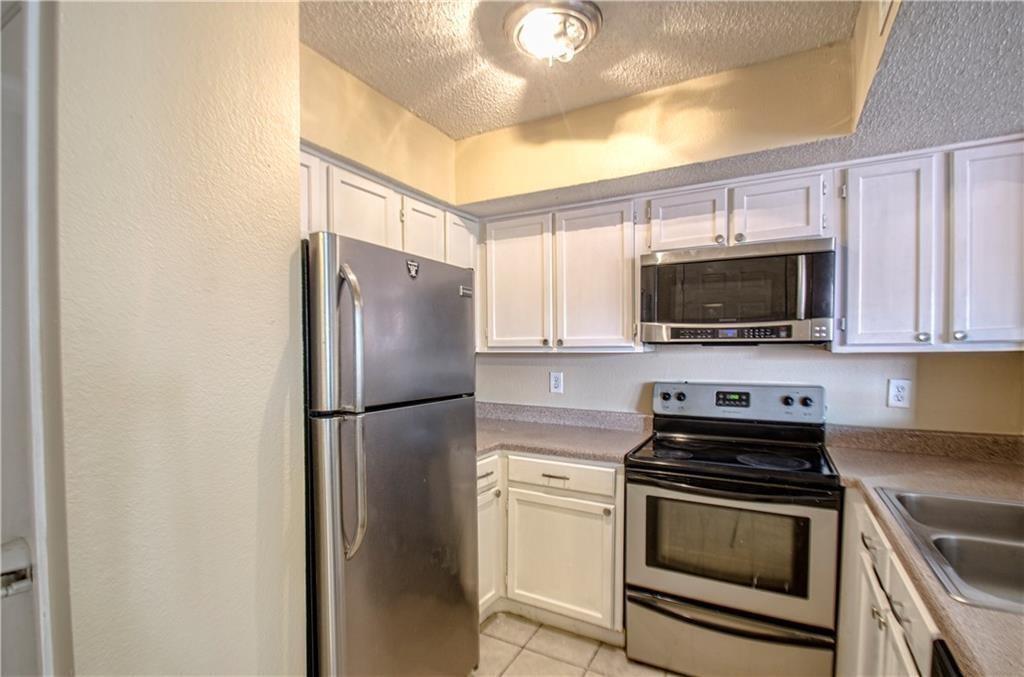 Richland Trace Condos - Residential