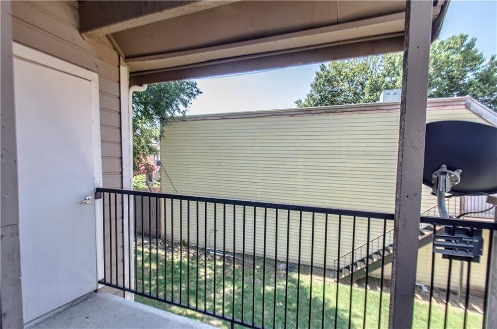 Richland Trace Condos - Residential