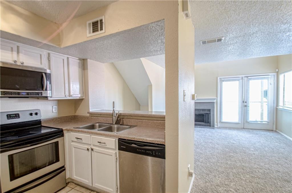 Richland Trace Condos - Residential