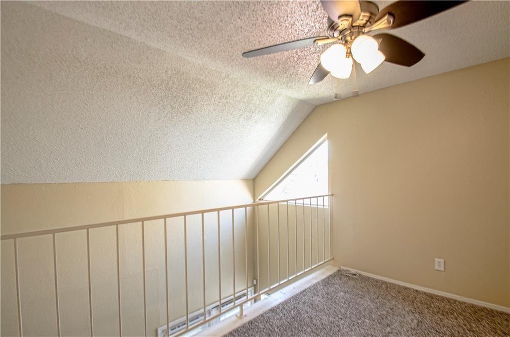 Richland Trace Condos - Residential