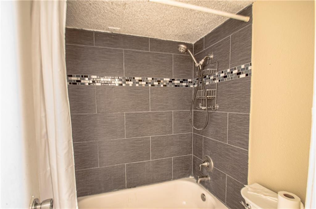 Richland Trace Condos - Residential