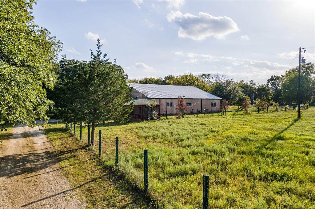 ABST 864 TR 1 PT J WALLACE - Residential