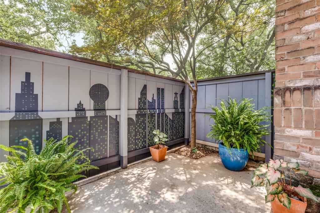 Danbury Condo - Residential