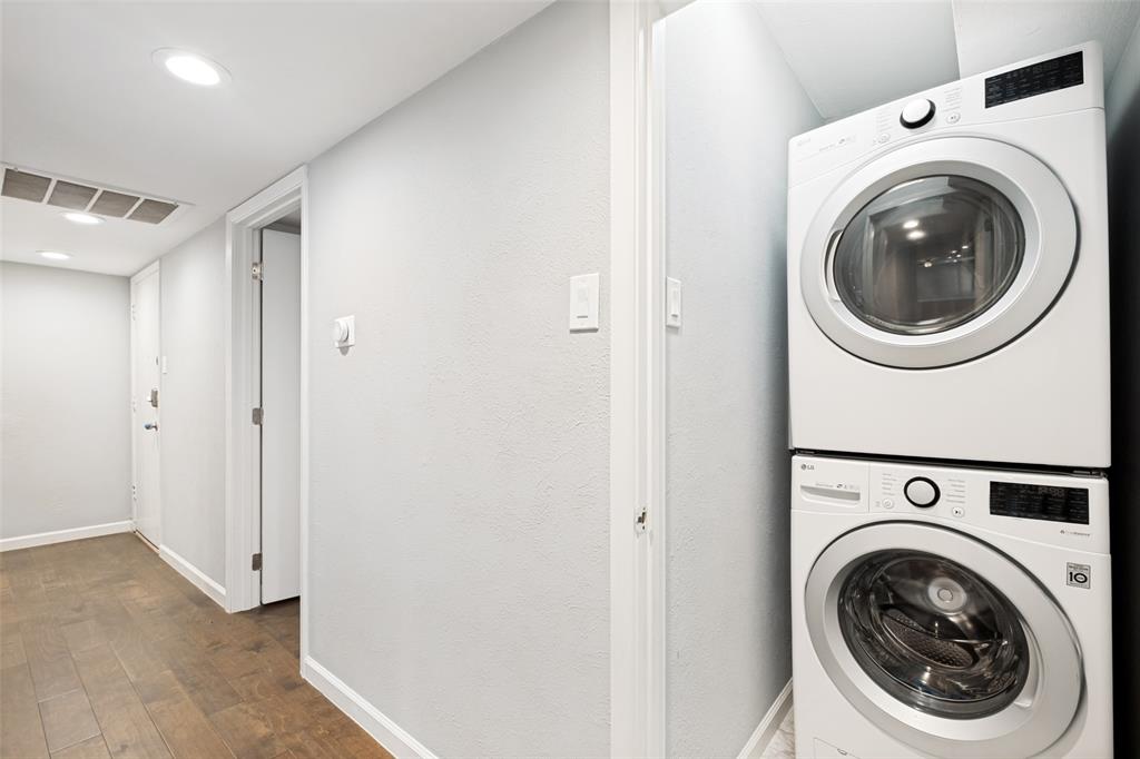 Danbury Condo - Residential