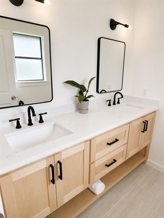 White Rock Meadows - Residential