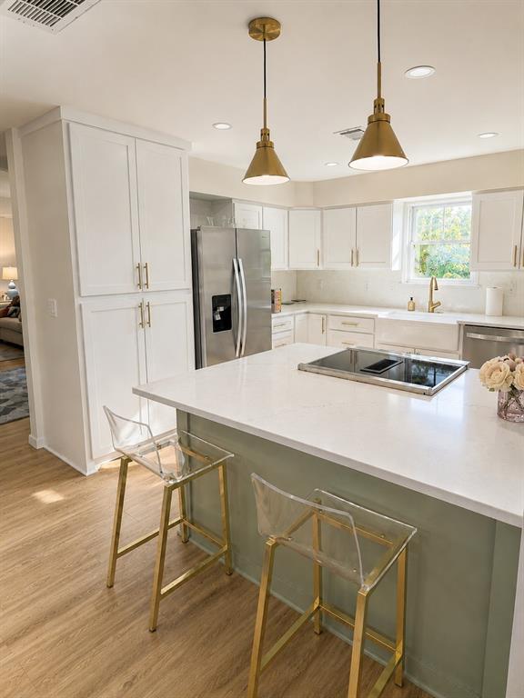 White Rock Meadows - Residential