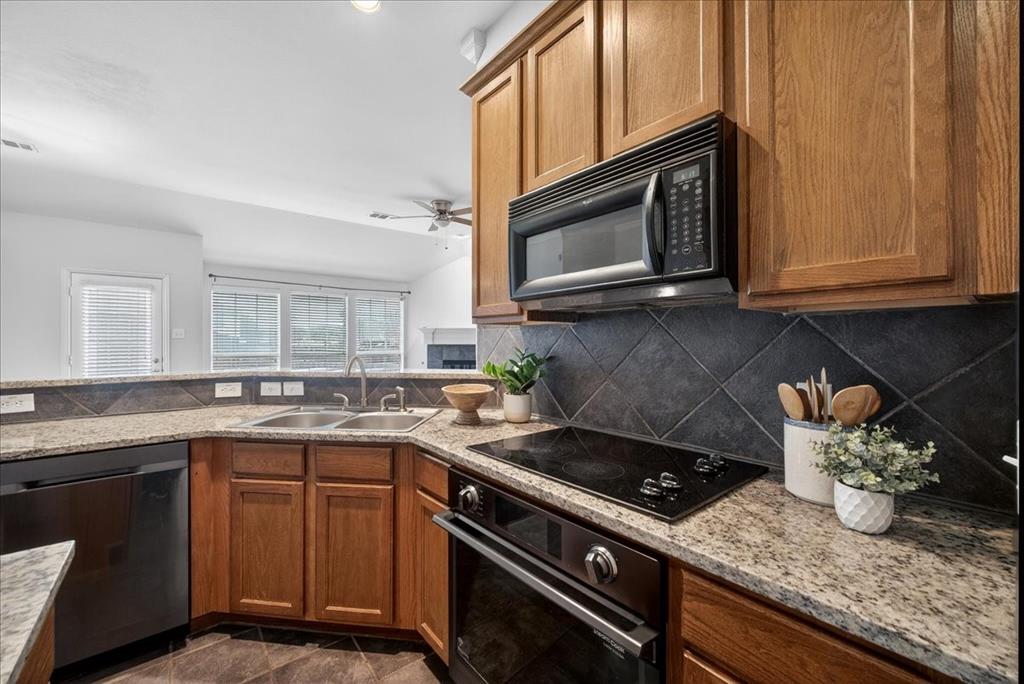PANTHER CREEK ESTATES - Residential