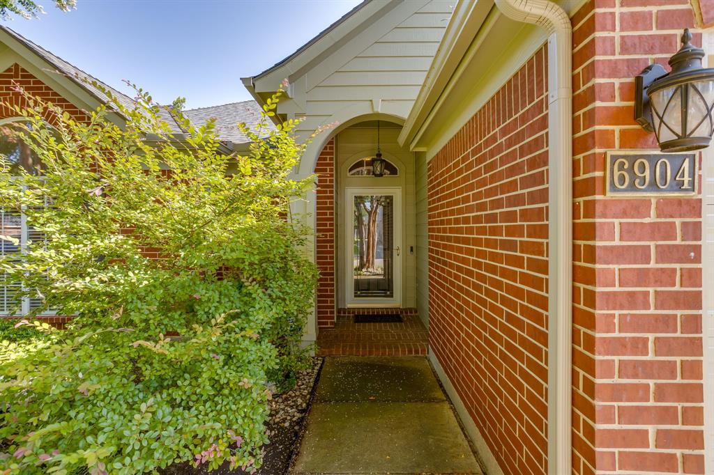 Hulen Bend Estates Add - Residential