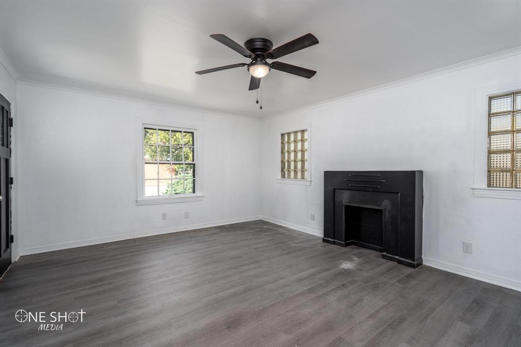Aline Swan Sub Of Blvd Heights - Residential Income
