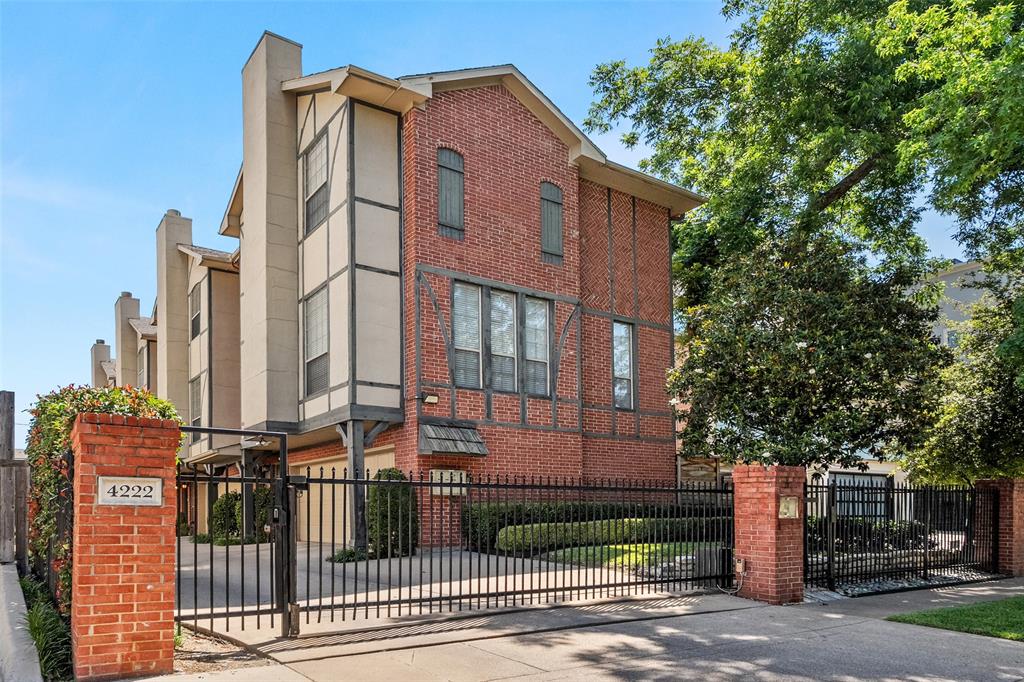 4222 Bowser - Residential