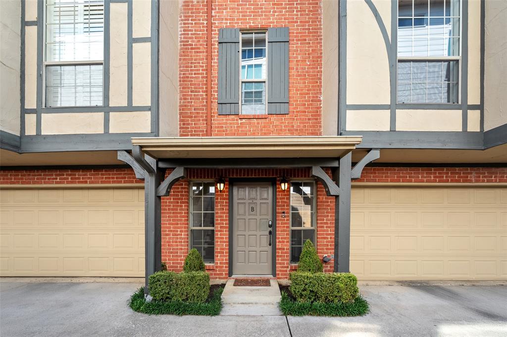 4222 Bowser - Residential