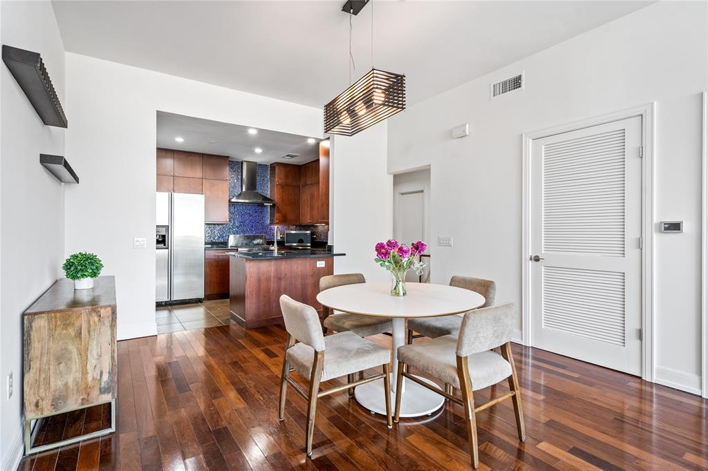 M Central Residences Condo - Residential Lease